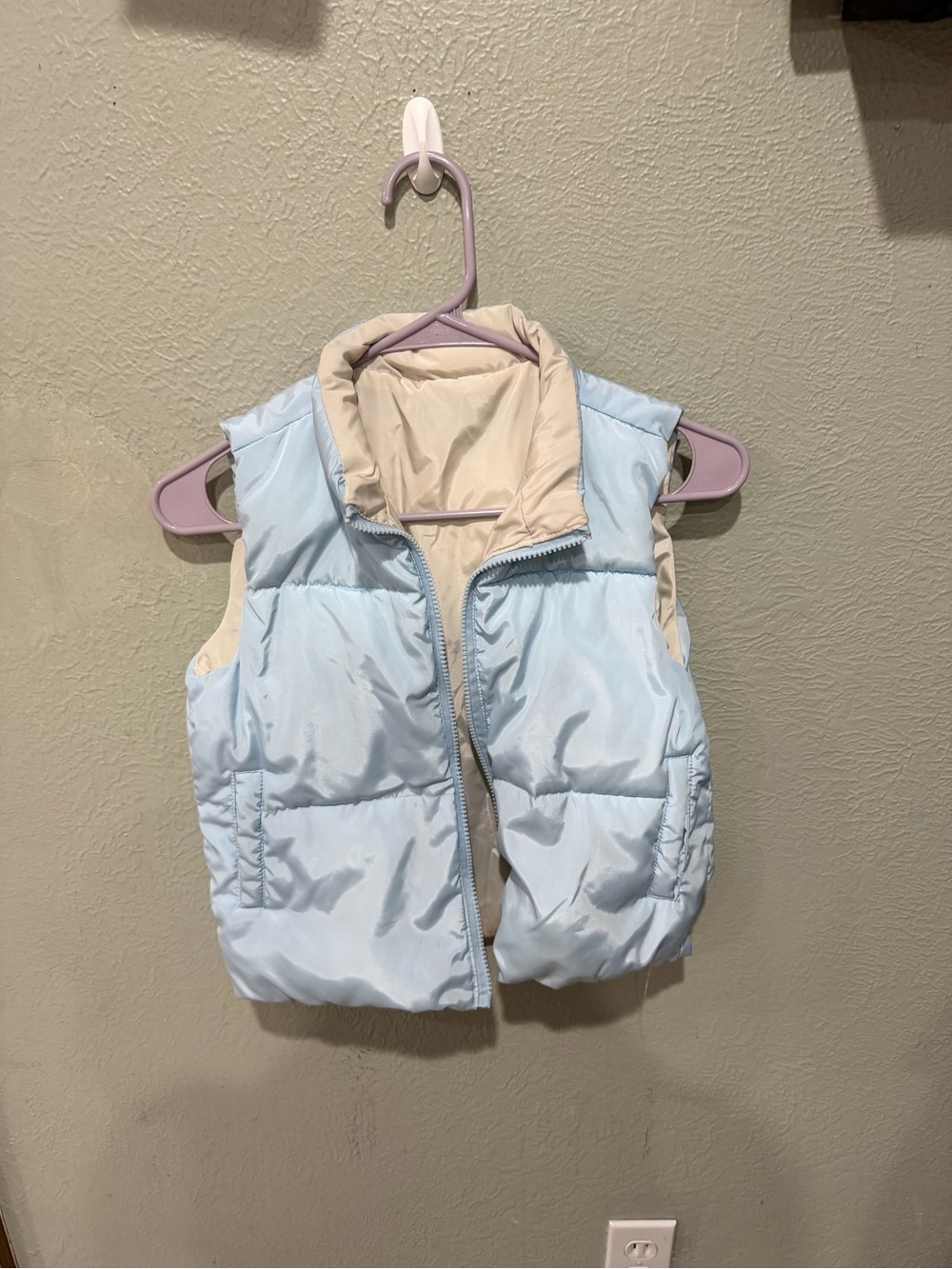 Kids Reversible Puffer Vest in Light Blue and Cream
